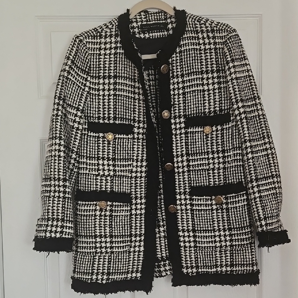 ZARA Woman Black and White Plaid Blazer with gold Buttons